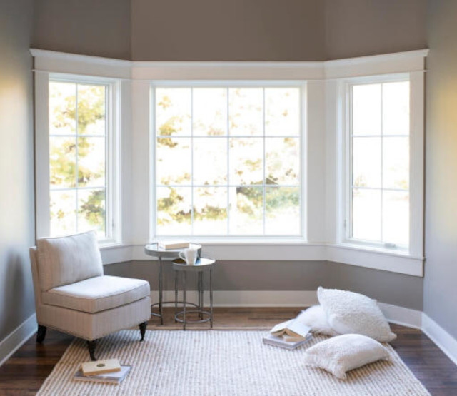 Chandler Bay & Bow Windows